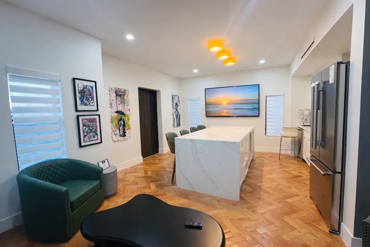 Spacious 3BR Near Brickell / Parking + Fast WiFi — Miami vacation rental by Vantage Stays