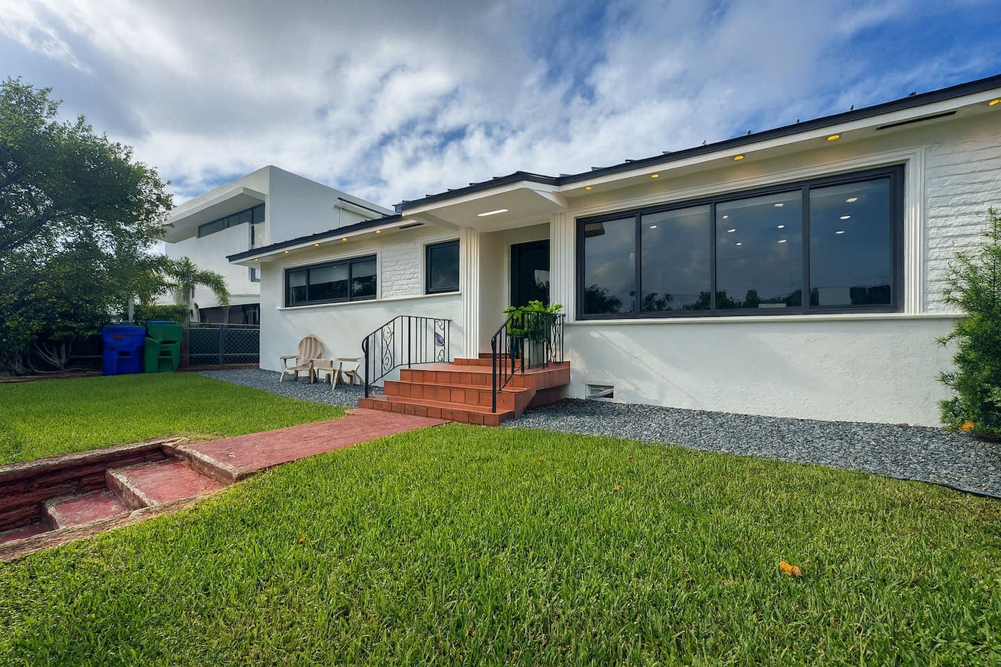 Modern 3BR Home near Calle 8 & Brickell +1GB Wi-Fi — Miami vacation rental by Vantage Stays